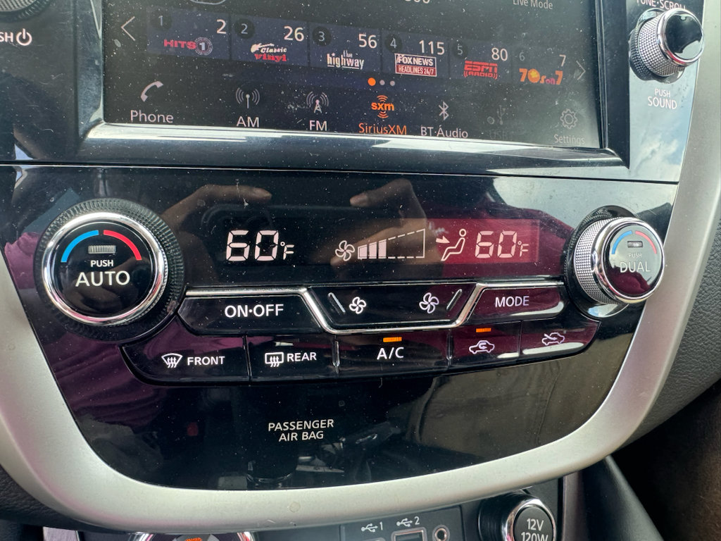 Used 2020 Nissan Murano SV FWD image 19