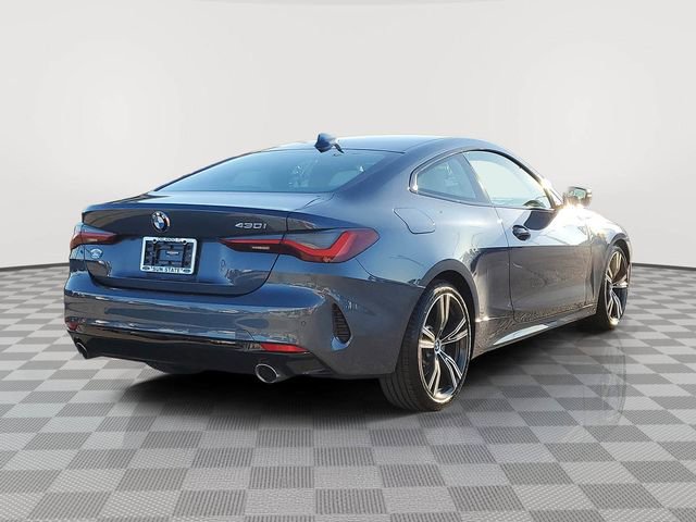 Used 2022 BMW 430i Coupe w/ Premium Package 2 image 4
