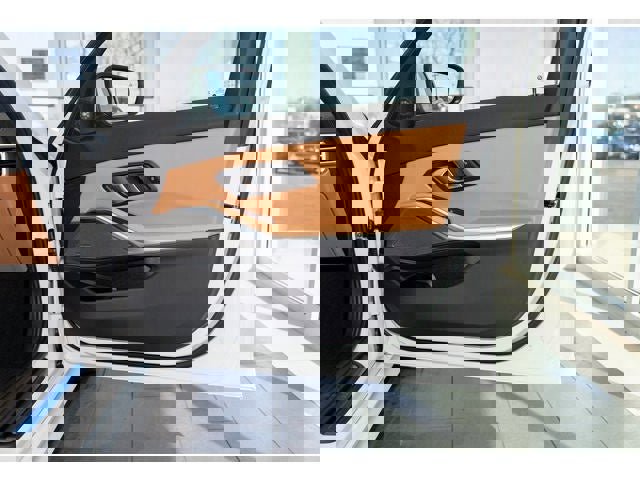 New 2026 BMW 330i xDrive Sedan w/ Convenience Package image 59