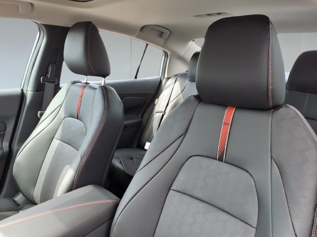 New 2026 Nissan Sentra SR w/ SR Premium Package FWD image 15
