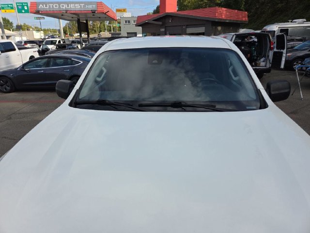 Used 2023 Nissan Titan S AWD/4WD image 20
