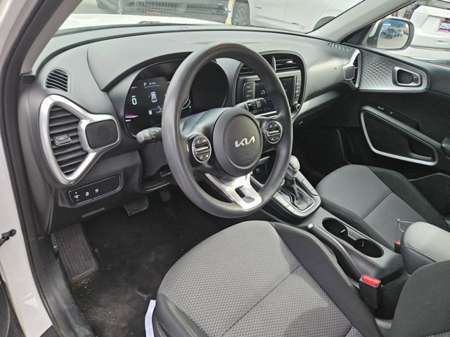 Used 2023 Kia Soul LX w/ Option Group 015 image 10