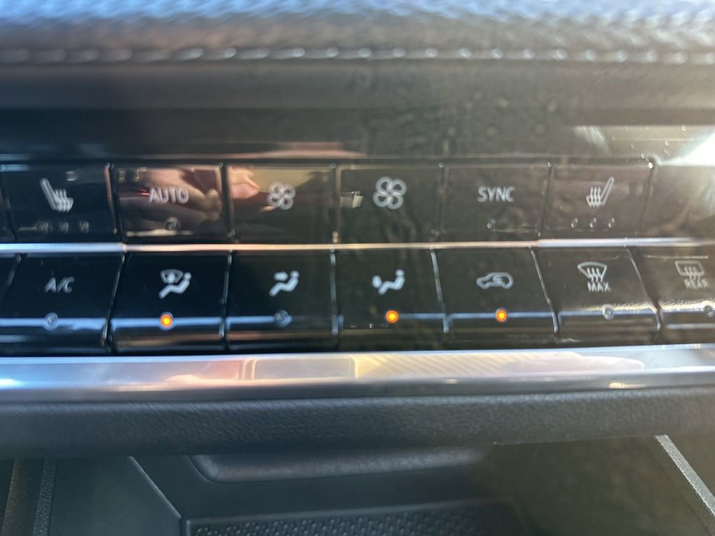 New 2026 Chevrolet Equinox LT image 15