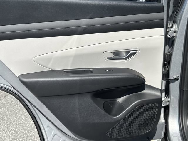 New 2026 Hyundai Tucson SEL FWD image 22