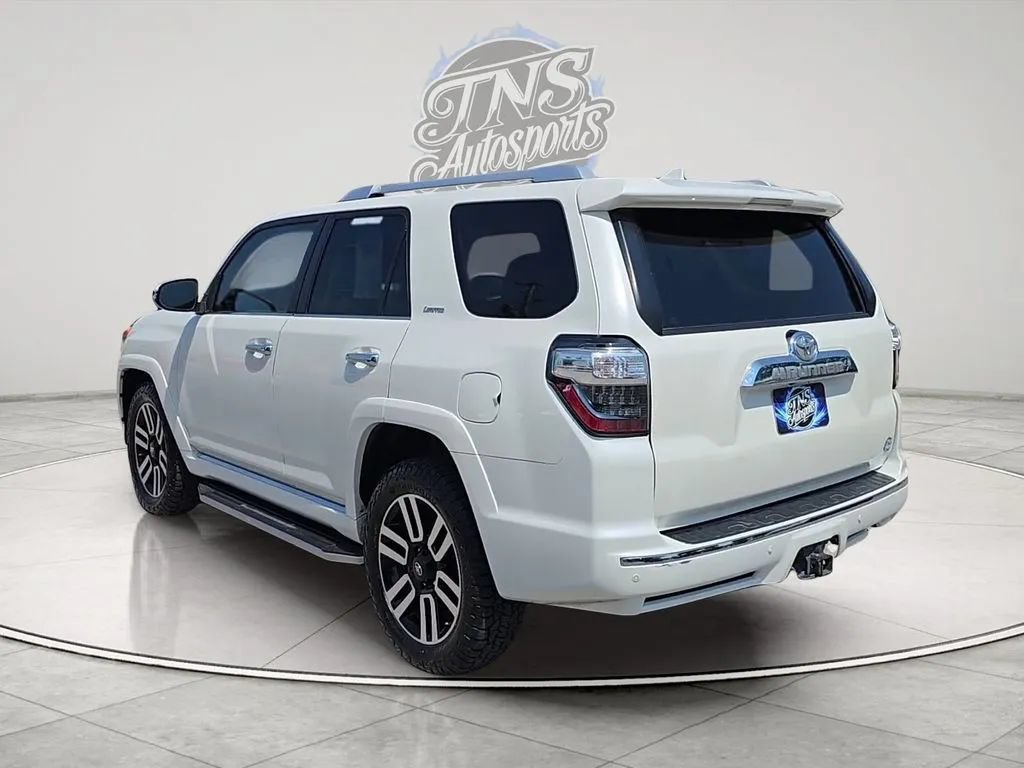 Used 2016 Toyota 4Runner Limited RWD image 3