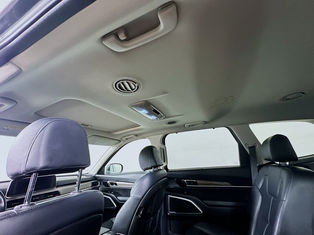 Used 2022 Kia Telluride EX w/ EX Premium Package image 13