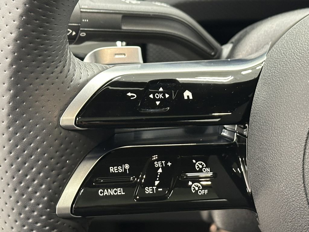 Certified 2025 Mercedes-Benz CLA 250 4MATIC image 26