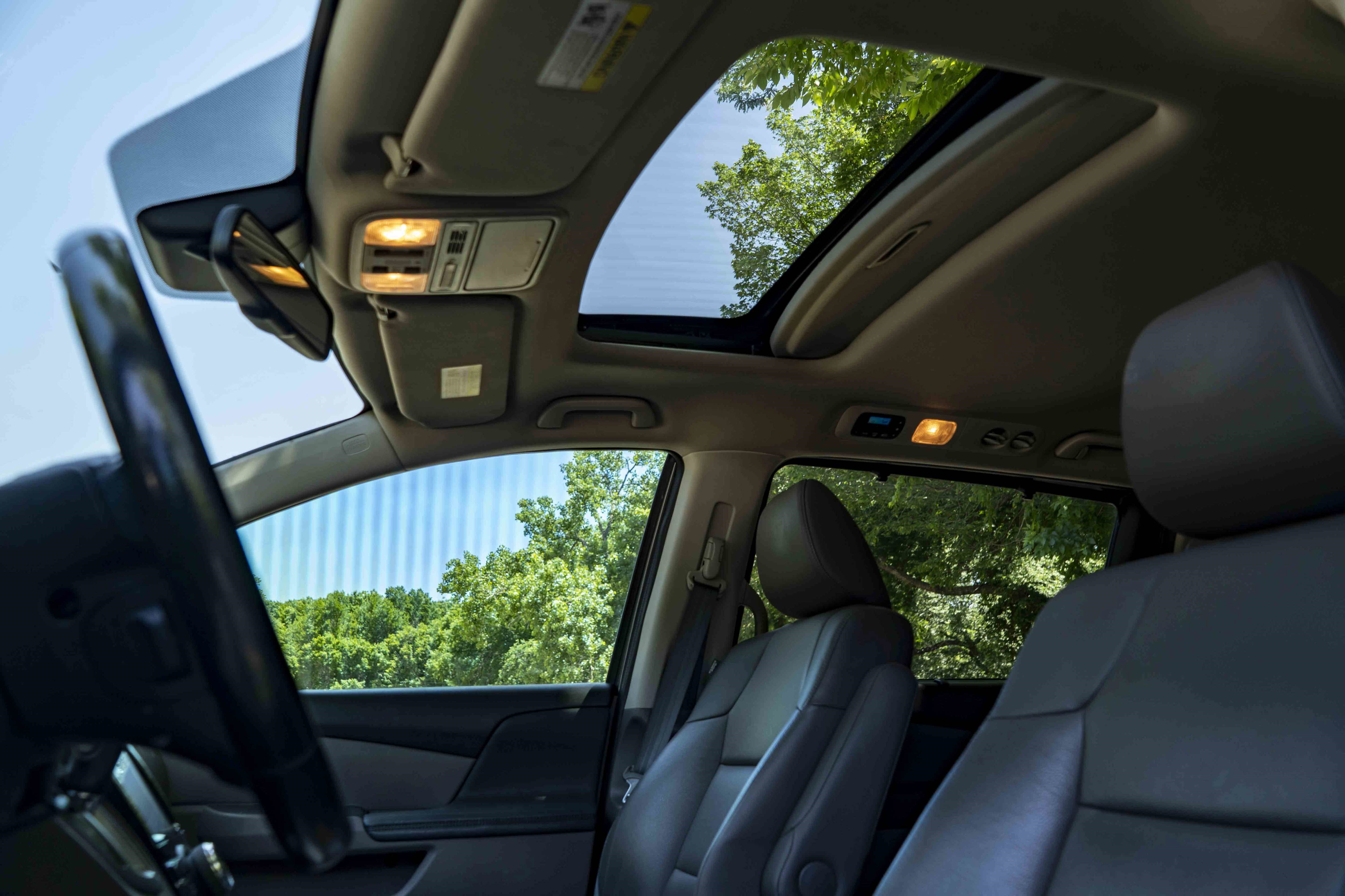 Used 2016 Honda Odyssey EX-L image 36