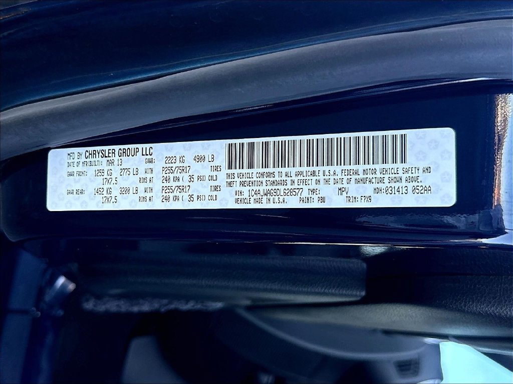 Used 2013 Jeep Wrangler Sport AWD/4WD image 23