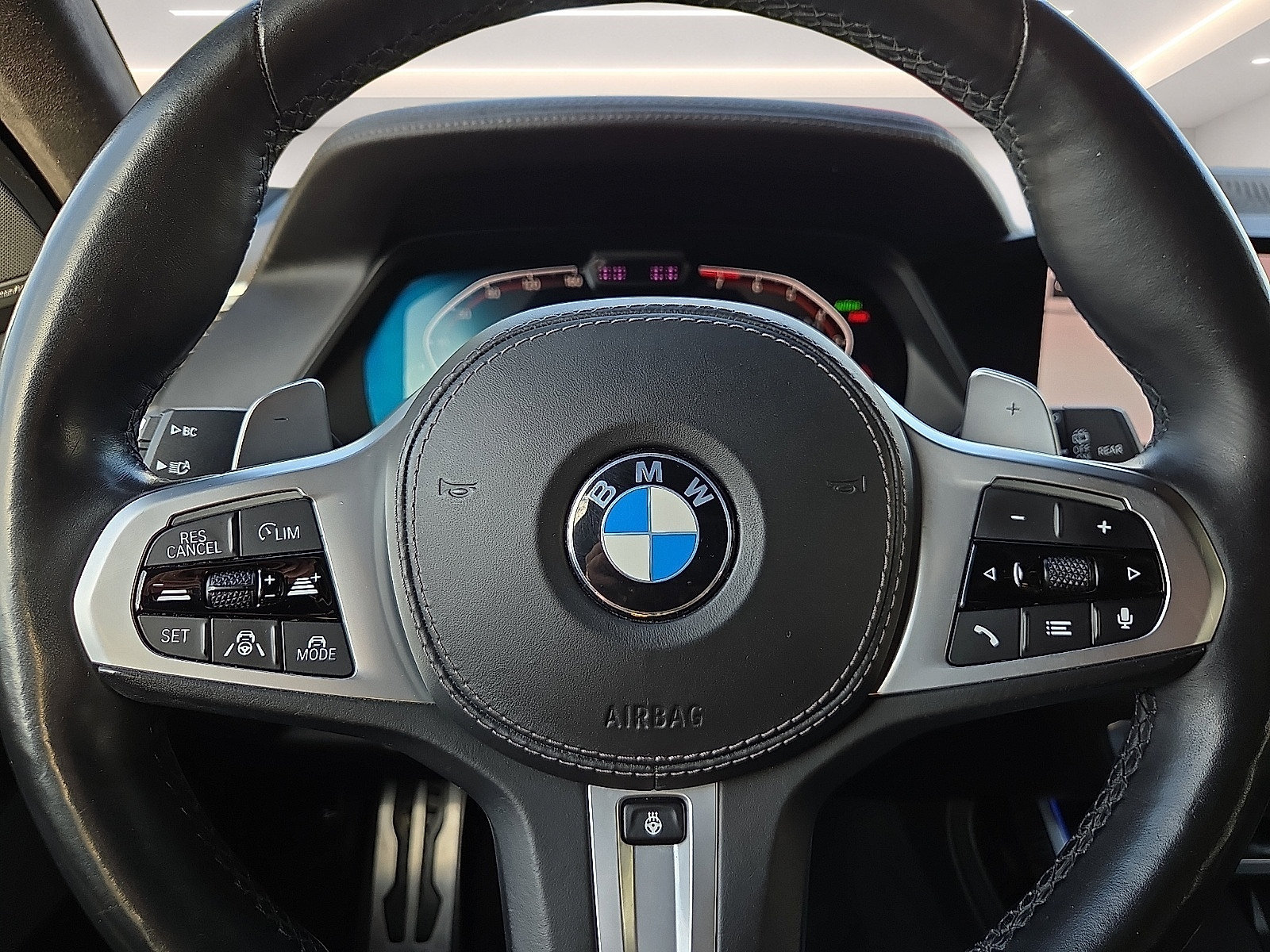 Used 2020 BMW X7 xDrive40i w/ M Sport Package AWD/4WD image 24