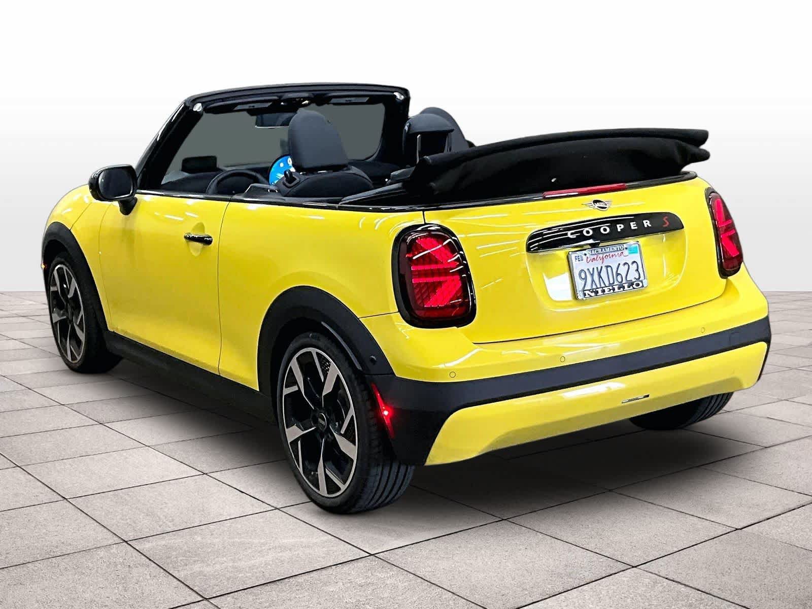 Used 2026 MINI Cooper S FWD image 14