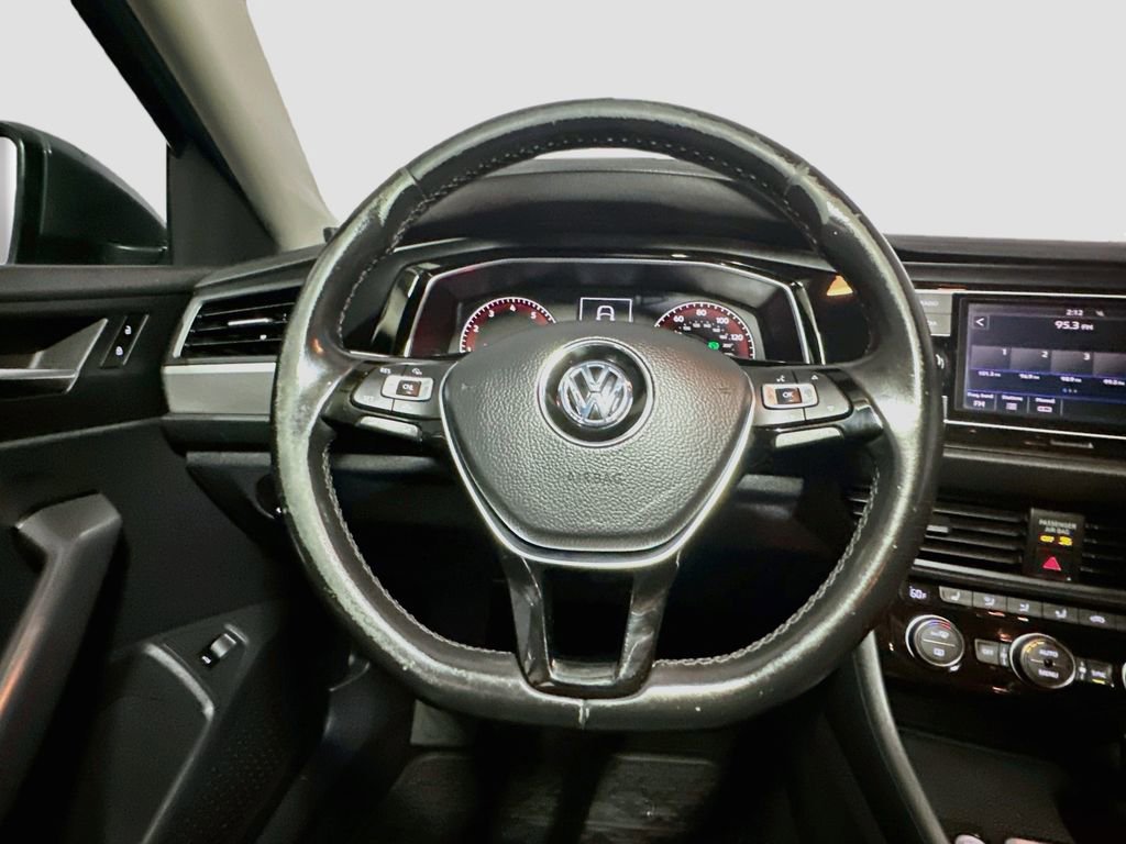 Used 2019 Volkswagen Jetta SE FWD image 10