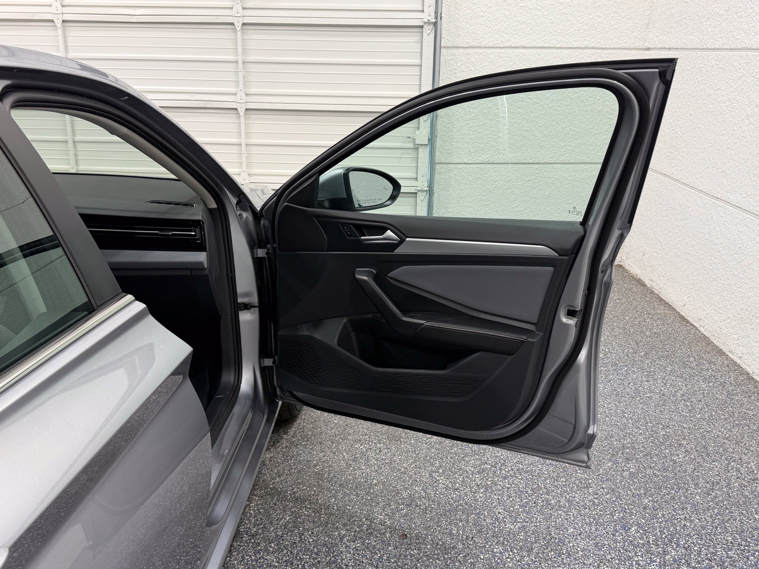 Certified 2026 Volkswagen Jetta SE FWD image 28