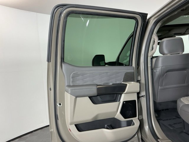 New 2026 Ford F350 Platinum image 32