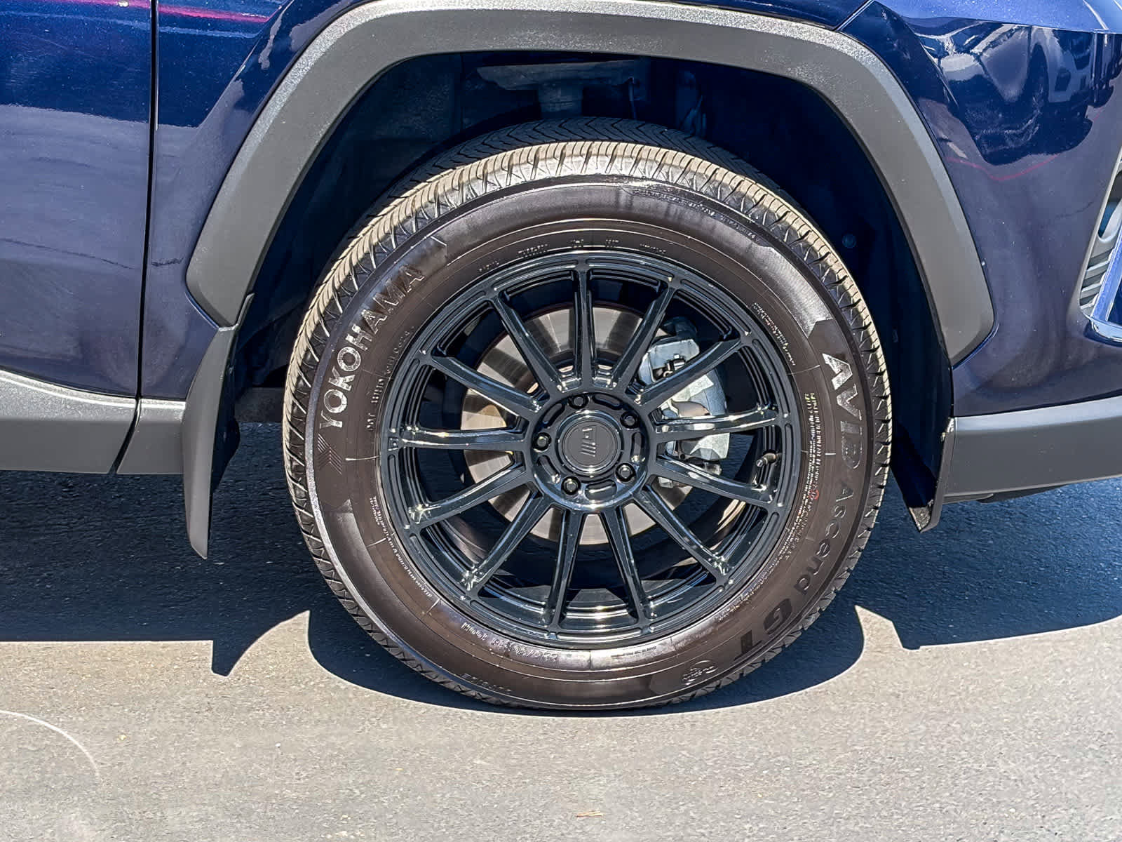 Used 2020 Toyota RAV4 Limited w/ Limited Grade Weather Package image 9