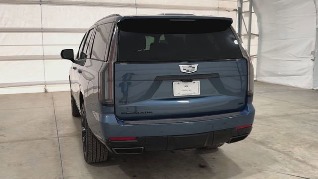 New 2026 Cadillac Escalade Platinum Sport w/ LPO, ONYX Package image 7