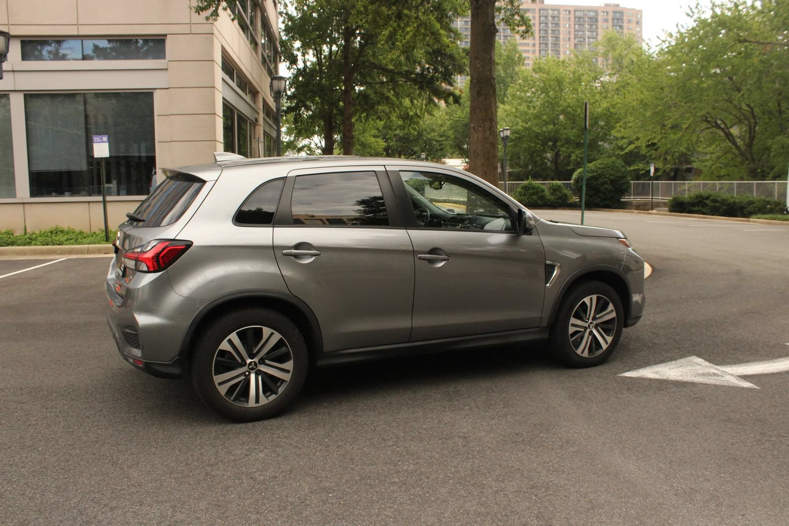 Used 2022 Mitsubishi Outlander Sport SE FWD image 7