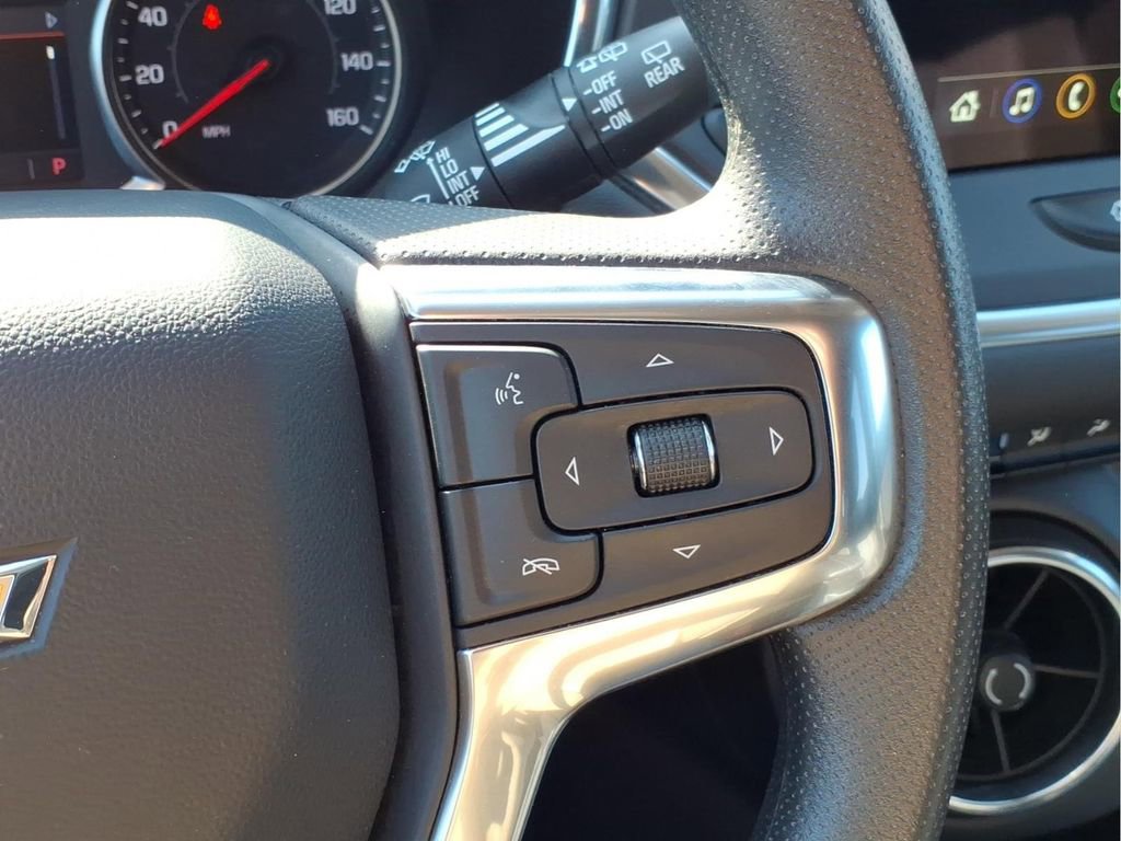 Certified 2024 Chevrolet Blazer LT w/ Convenience Package FWD image 27