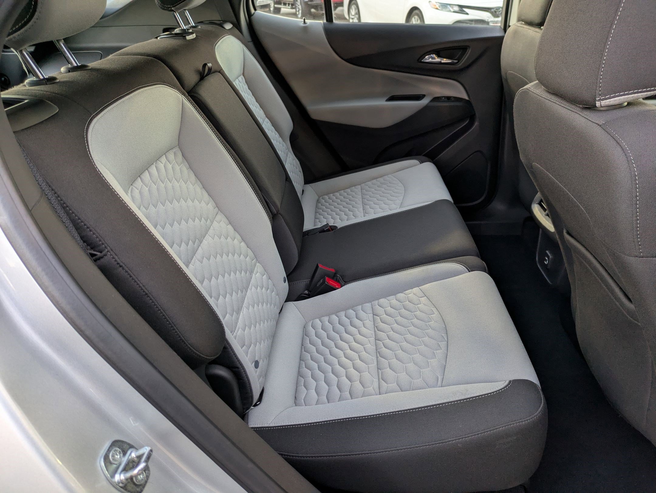 Used 2021 Chevrolet Equinox LS image 26