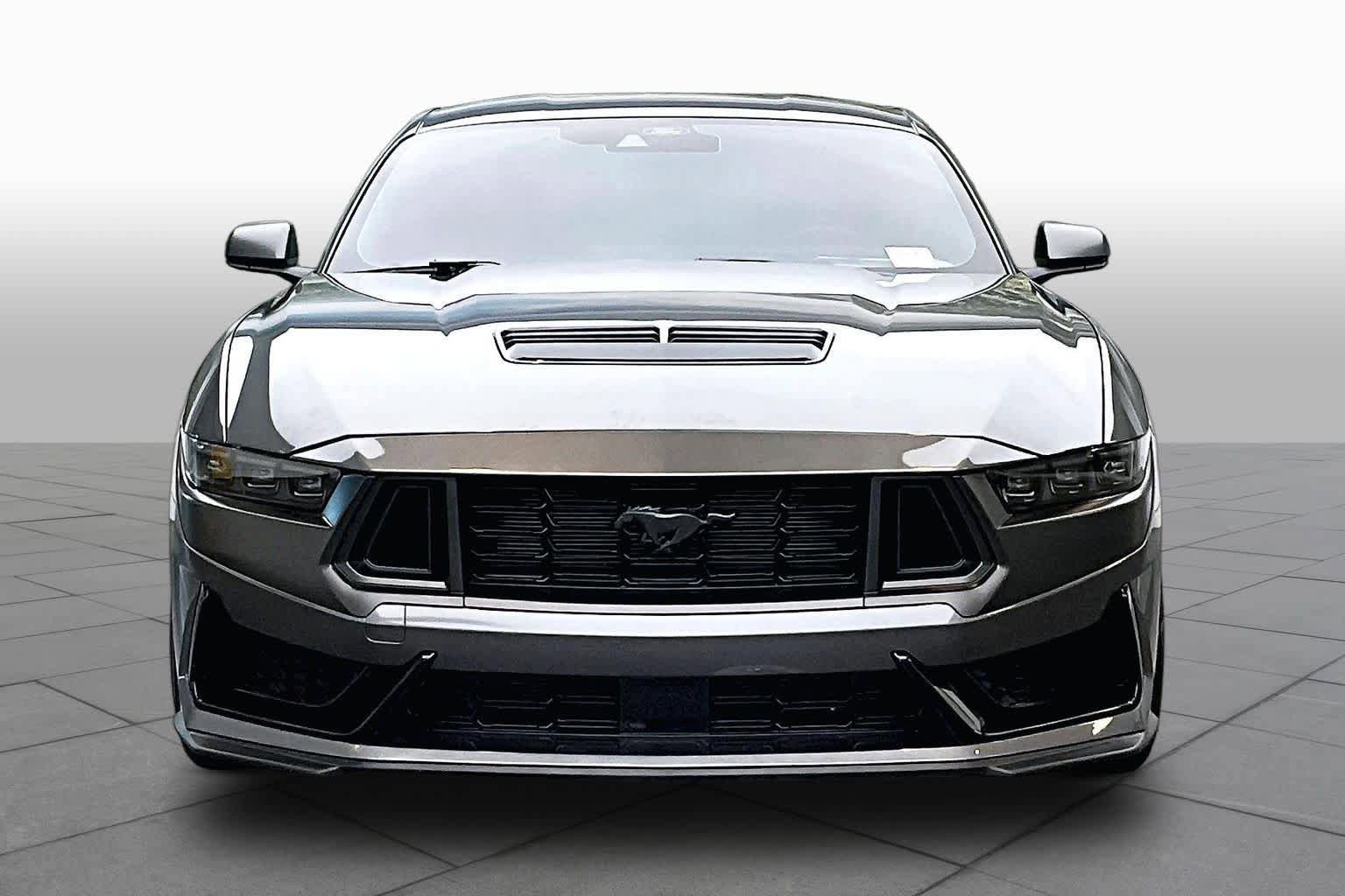 Used 2026 Ford Mustang Dark Horse RWD image 4