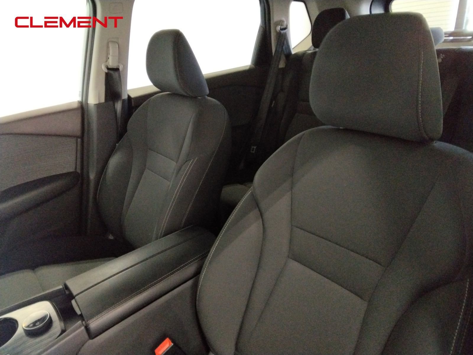 Used 2023 Nissan Rogue S image 25