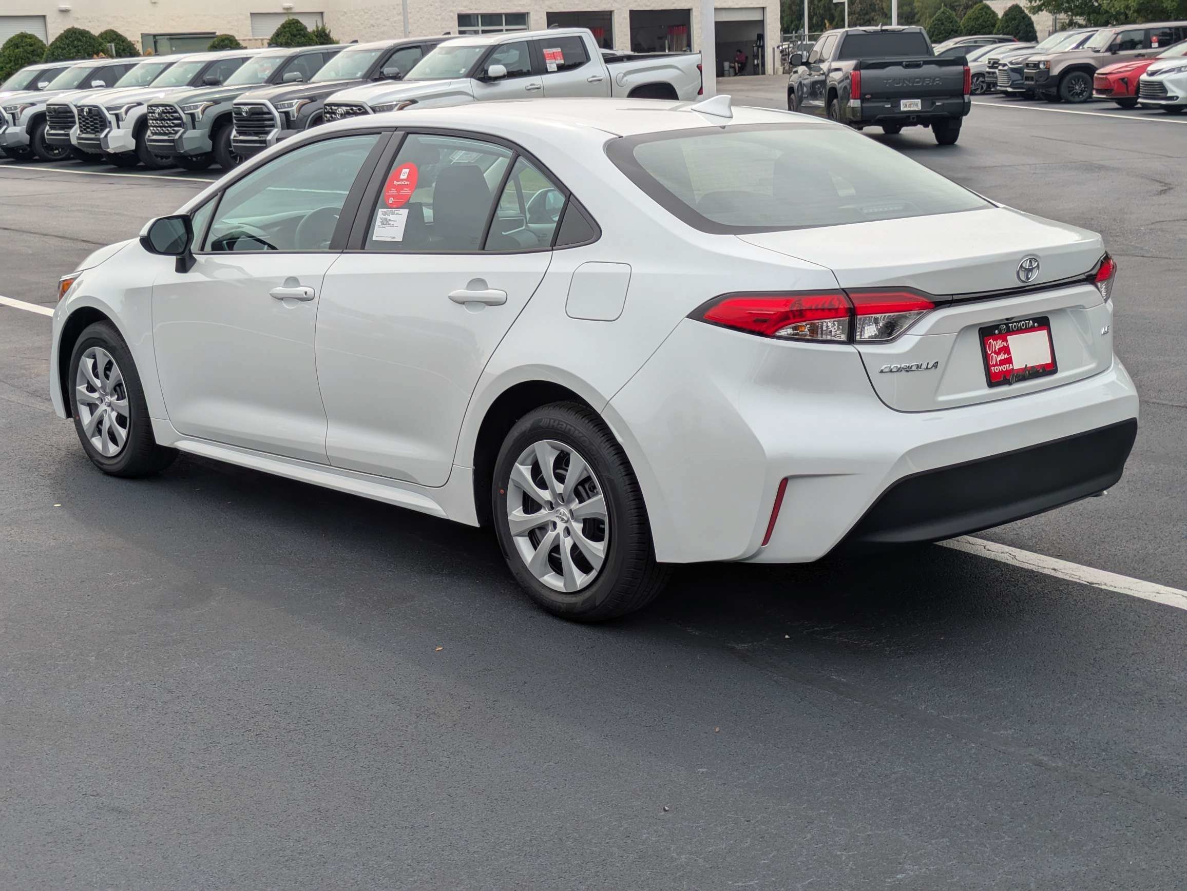 New 2027 Toyota Corolla LE FWD image 6