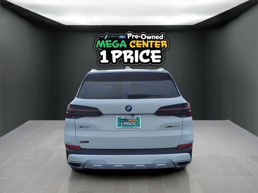 Used 2024 BMW X5 xDrive50e image 23