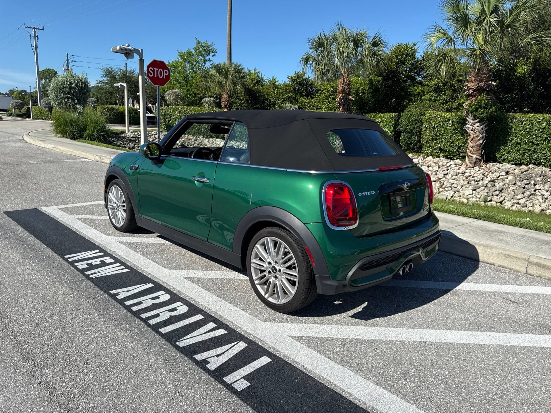 Used 2024 MINI Cooper S FWD image 3