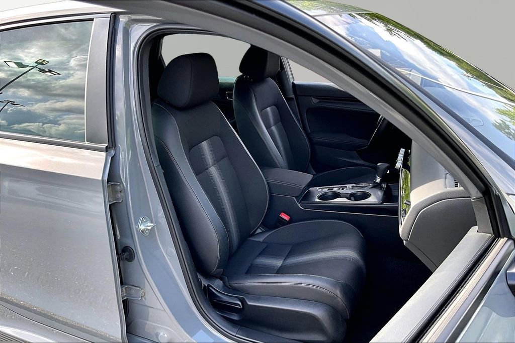 Certified 2025 Honda Civic Sport image 19