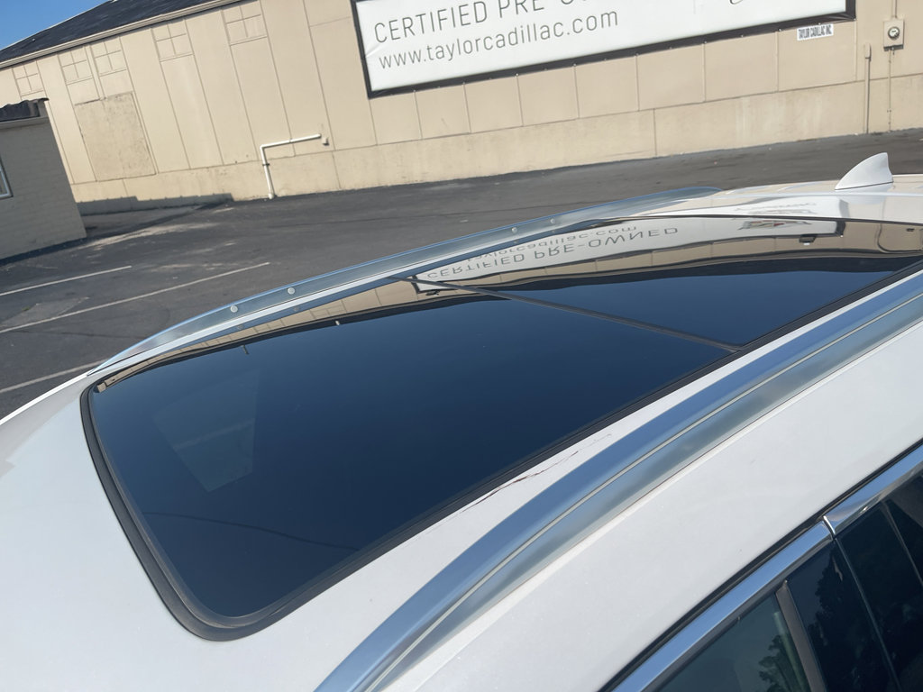 Used 2023 Cadillac XT5 Premium Luxury w/ Technology Package image 12