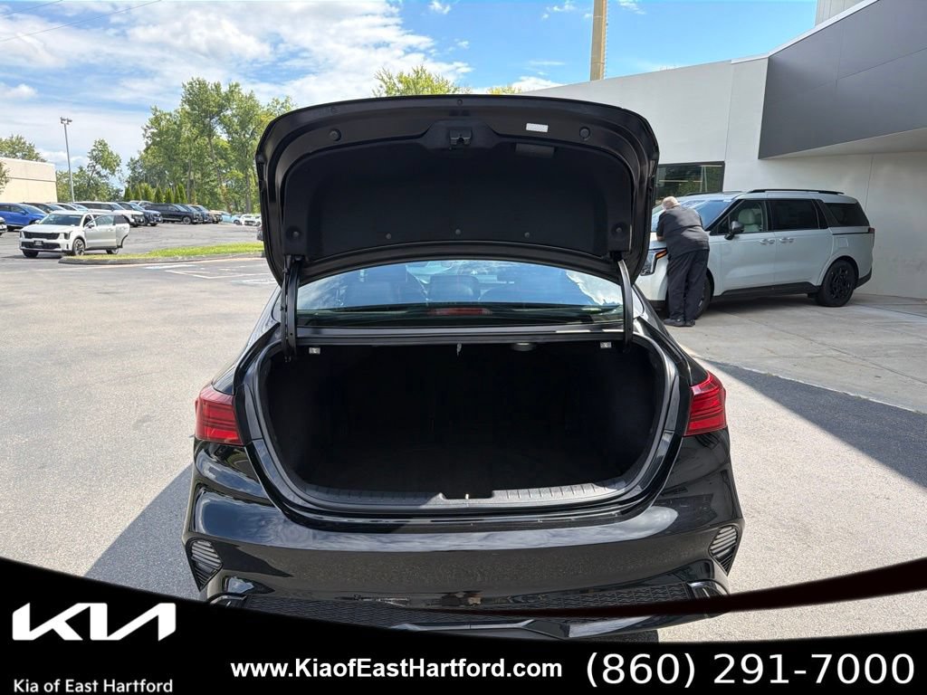 Certified 2023 Kia Forte GT-Line w/ GT-Line Premium Package FWD image 15