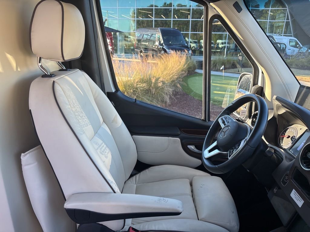 Used 2022 Mercedes-Benz Sprinter 2500 image 73