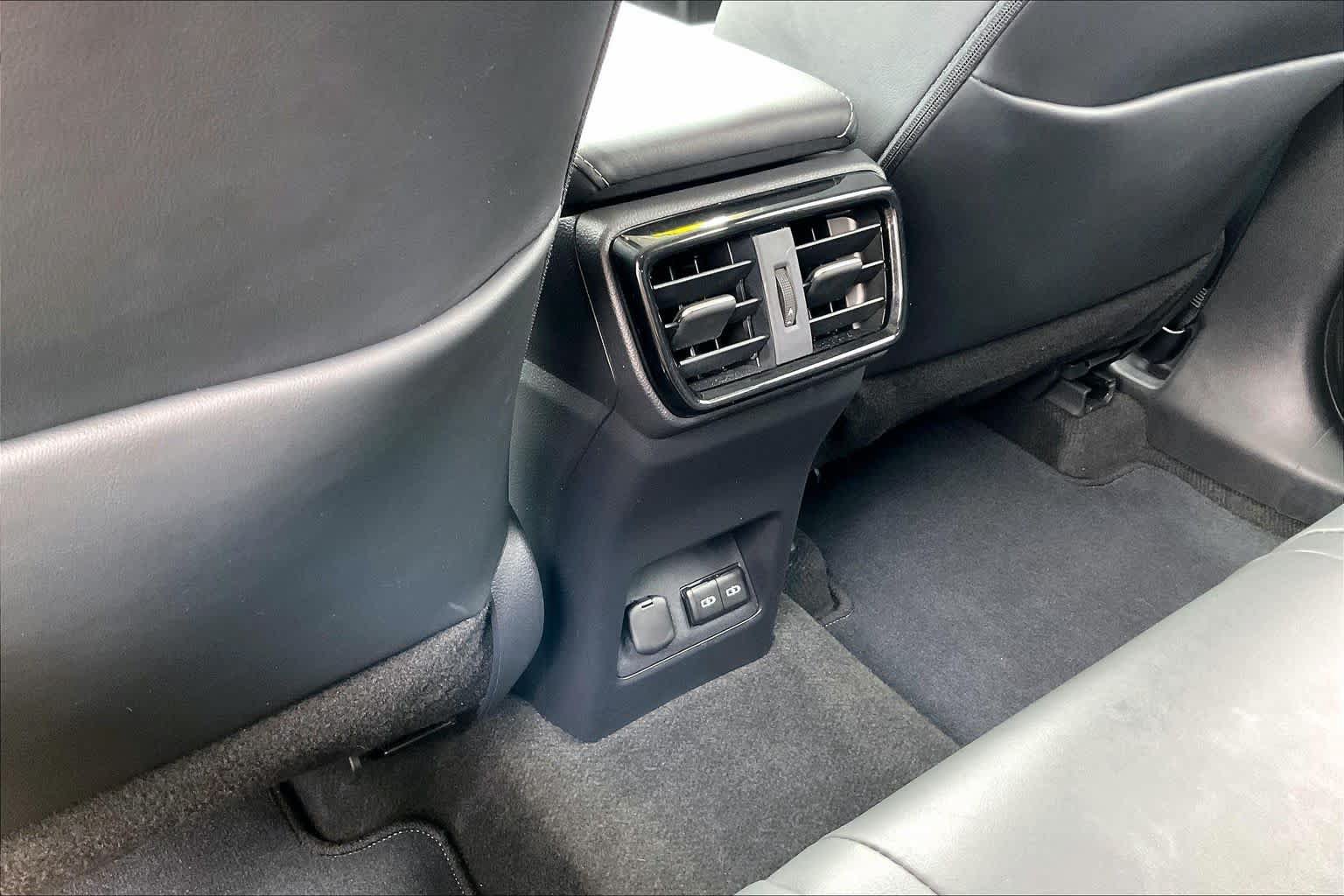 Used 2024 Lexus NX 250 FWD w/ Cold Area Package image 34