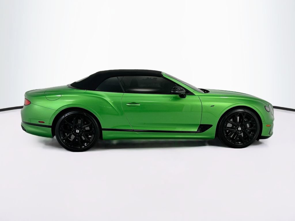 Used 2024 Bentley Continental GT AWD/4WD image 12