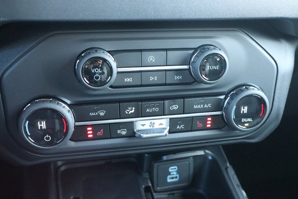 New 2025 Ford Bronco Big Bend AWD/4WD image 8