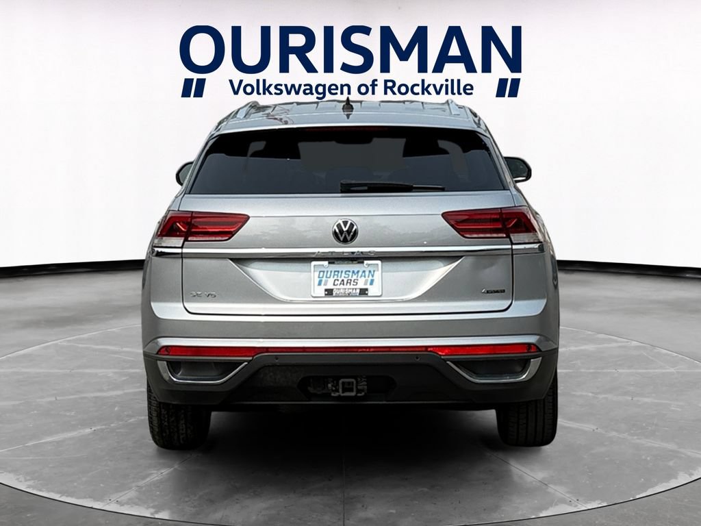 Used 2023 Volkswagen Atlas Cross Sport SE AWD/4WD image 5