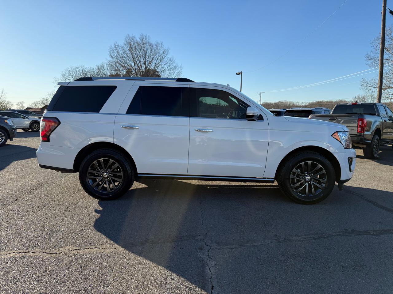 Used 2021 Ford Expedition Limited image 7