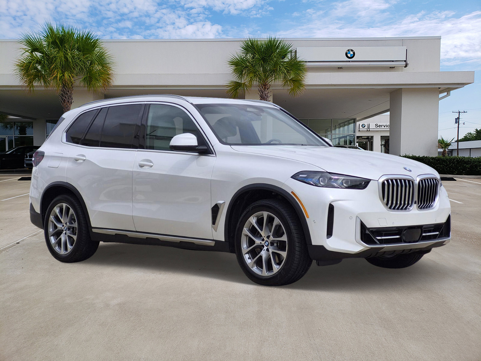 Certified 2026 BMW X5 xDrive40i w/ Climate Comfort Package image 3