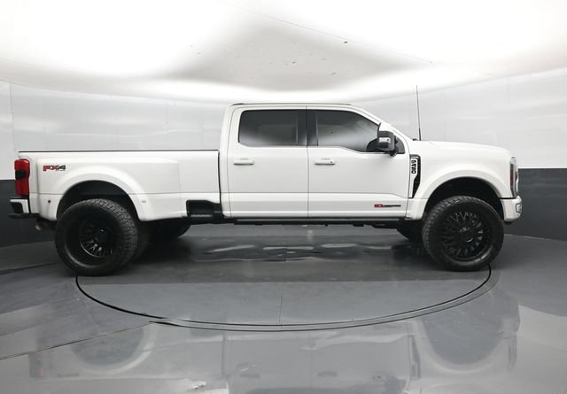 Used 2024 Ford F450 Limited w/ FX4 Off-Road Package AWD/4WD image 2