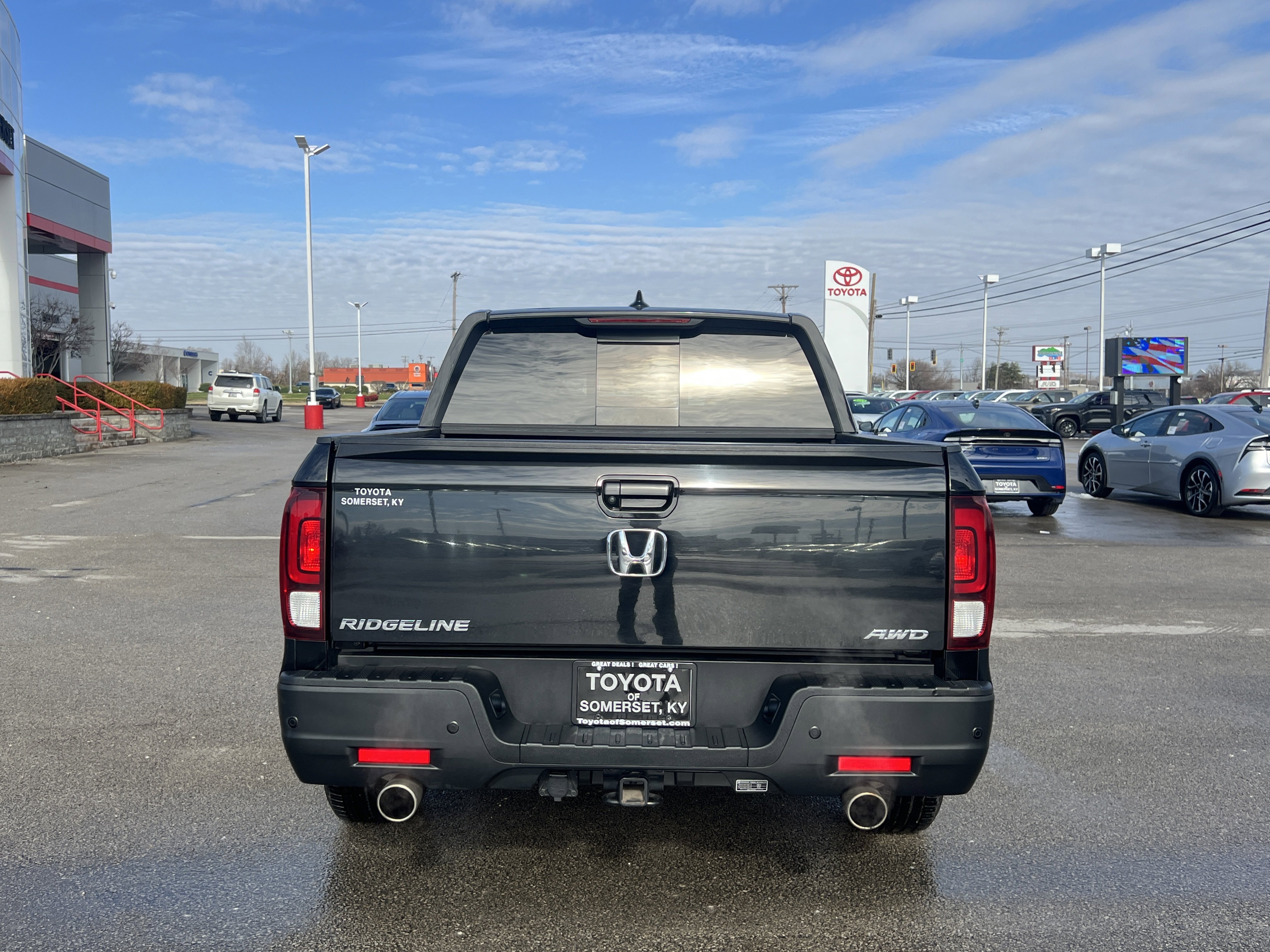 Used 2021 Honda Ridgeline Black Edition image 6