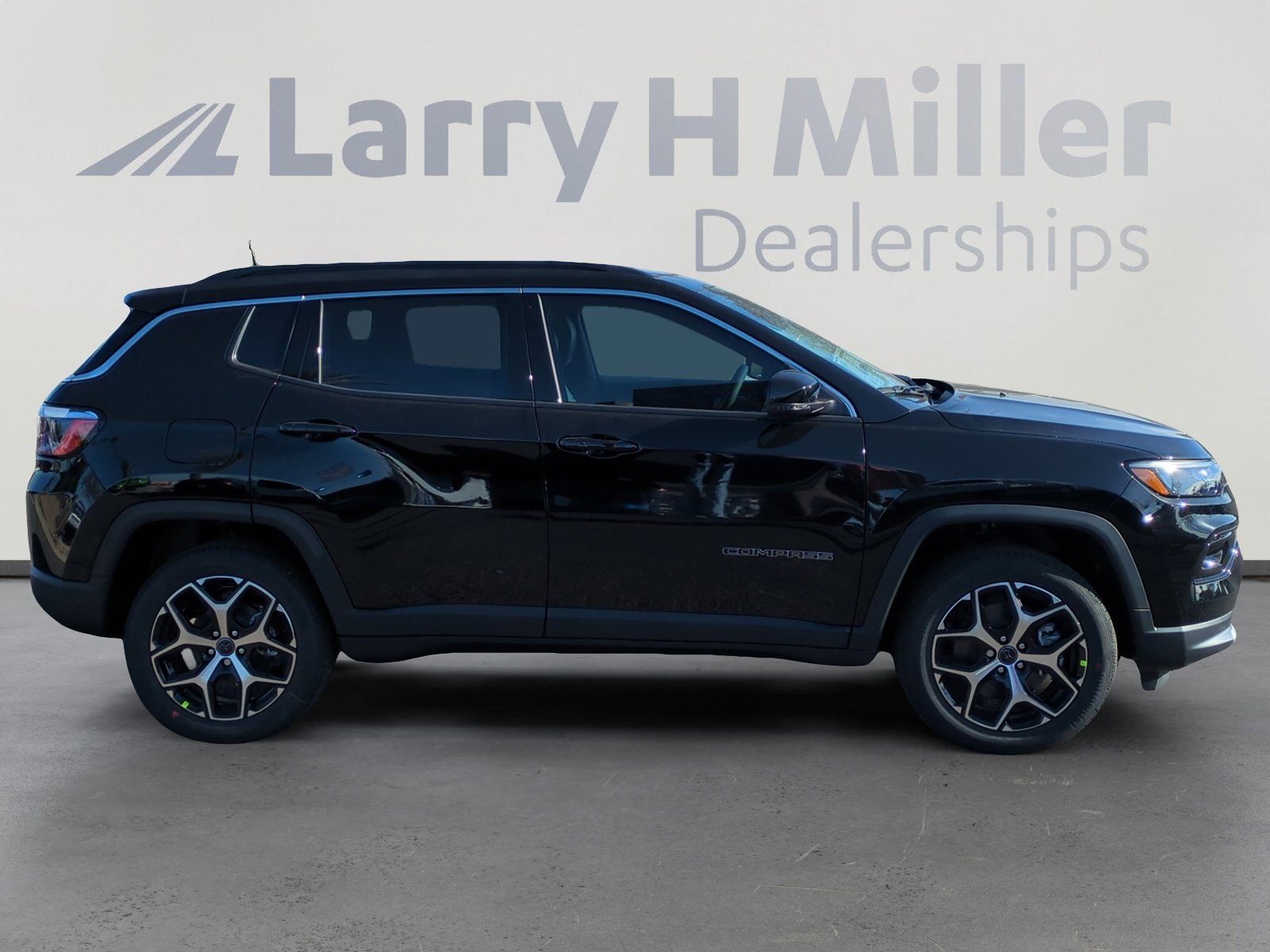 New 2026 Jeep Compass Limited image 6