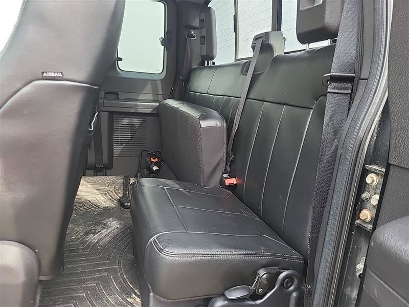 Used 2013 Ford F250 Lariat w/ Chrome Pkg image 14