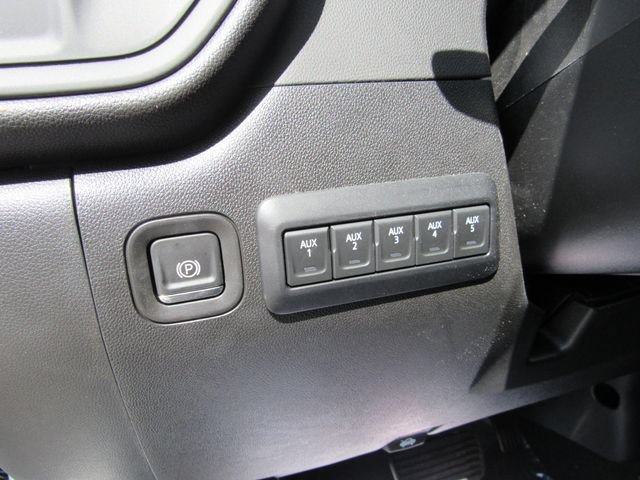 New 2026 GMC Sierra 3500 Pro w/ Convenience Package RWD image 17