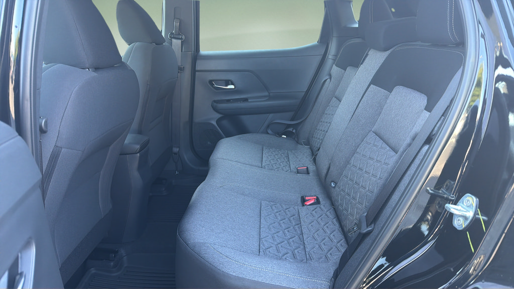 New 2026 Nissan Kicks SV w/ Cold Weather Package FWD image 14