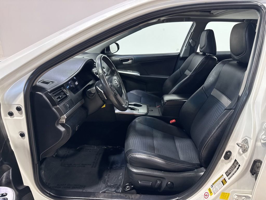 Used 2012 Toyota Camry SE image 21