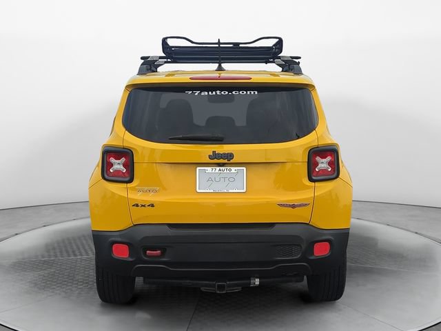 Used 2016 Jeep Renegade Trailhawk AWD/4WD image 4
