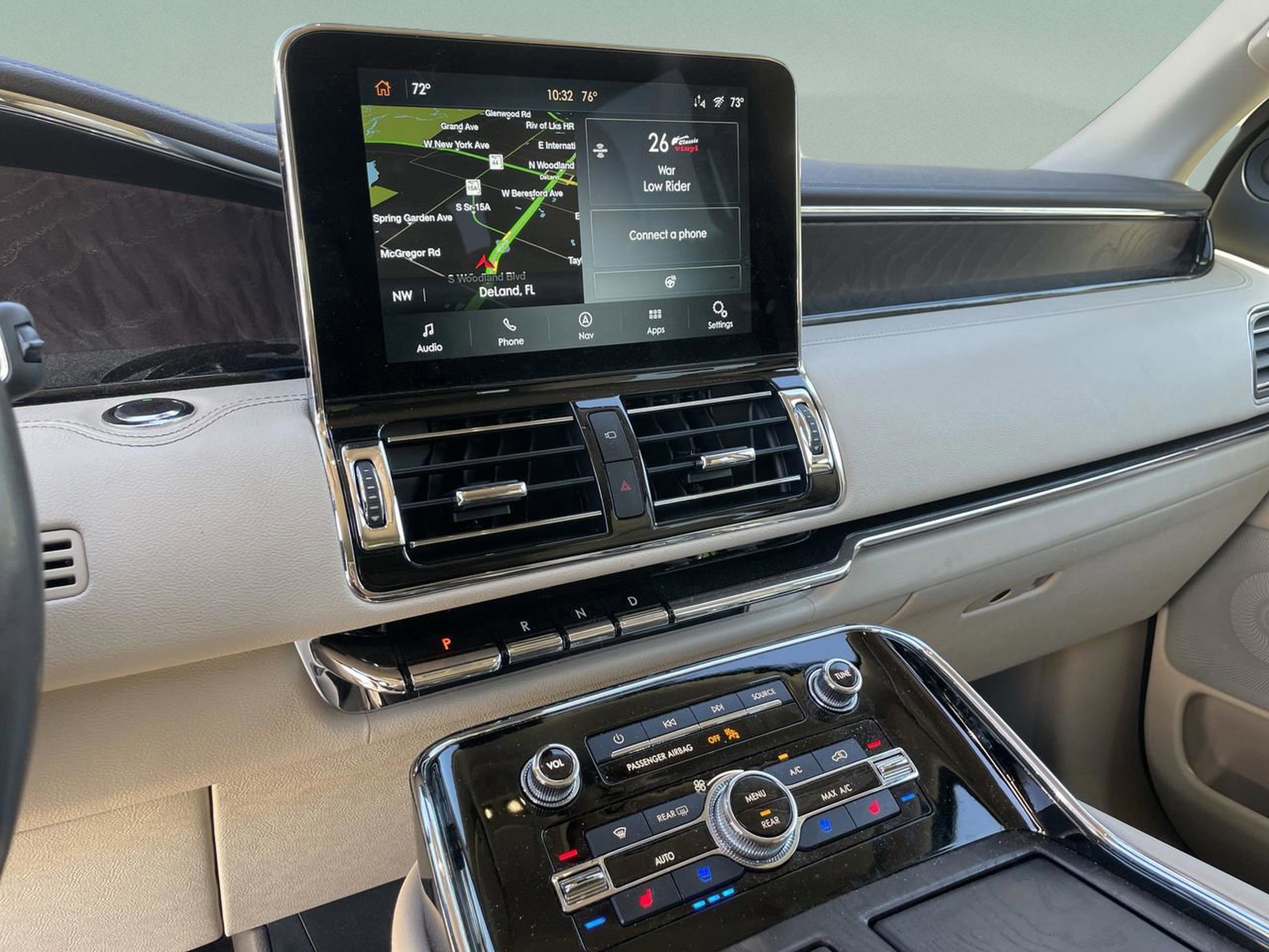 Used 2021 Lincoln Navigator Reserve w/ Luxury Package image 9