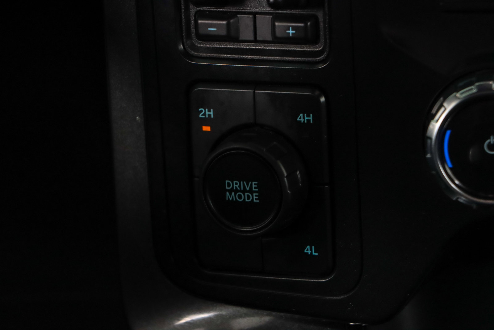 Used 2023 Ford F150 XLT w/ Equipment Group 302A High image 22