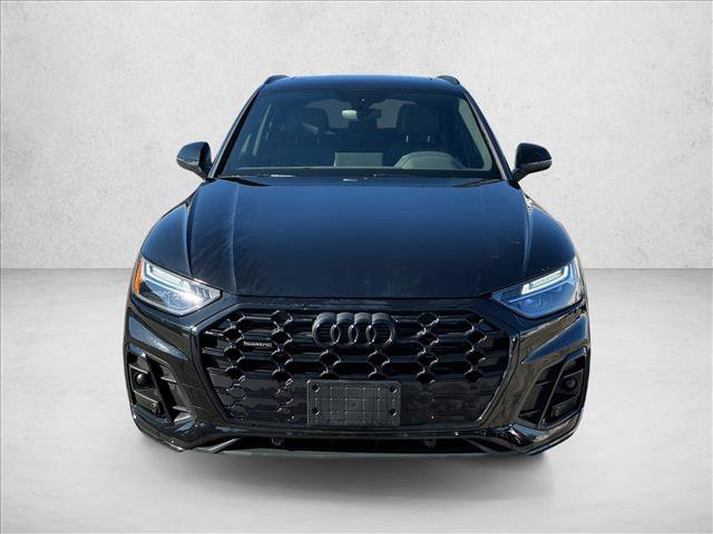 Used 2024 Audi Q5 2.0T Premium w/ Summer of Audi Package image 2