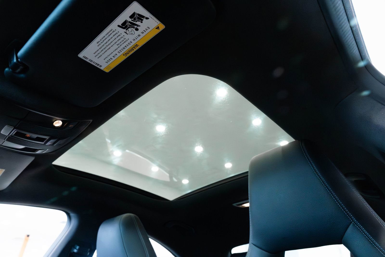 Used 2016 Mercedes-Benz CLA 250 4MATIC image 16